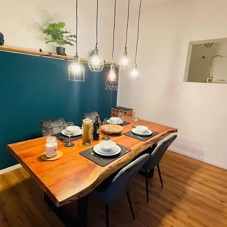 Modern * Gemuetlich * Nespresso * Terrasse * Netflix